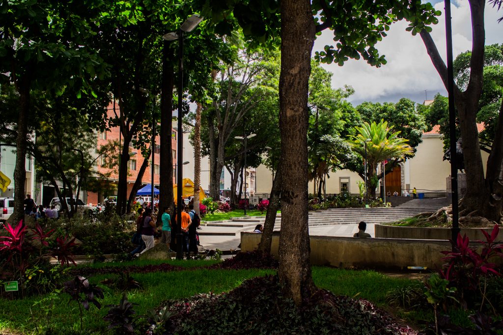 Plaza Bol Var De Chacao La Gu A De Caracas