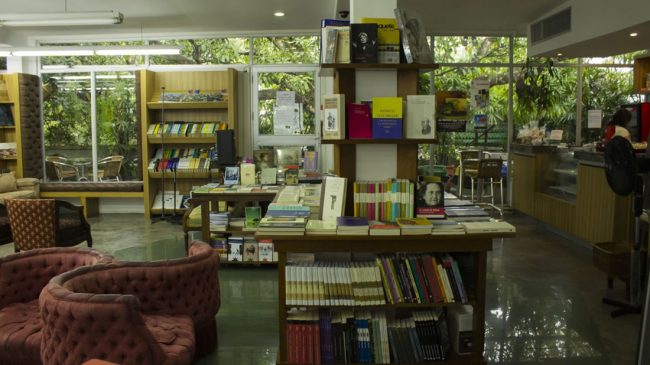 Librería Kathos
