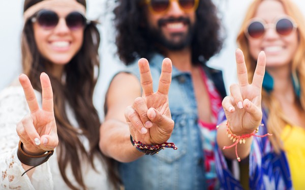 saludos alternativos