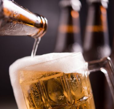 La cerveza se ganó a pulso su lugar en la vida de Caracas