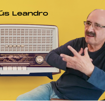 Próximo a sus 53 años de carrera en la locución, Jesús Leandro