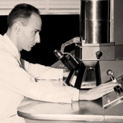 La historia del bisturí con punta de diamante