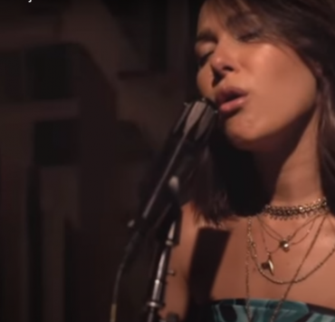 Música desde el sofá con Nella Rojas