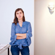 Lucia Pizzani, la figura femenina y la naturaleza
