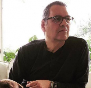 Sigfredo Chacón, el que hacía las estampillas