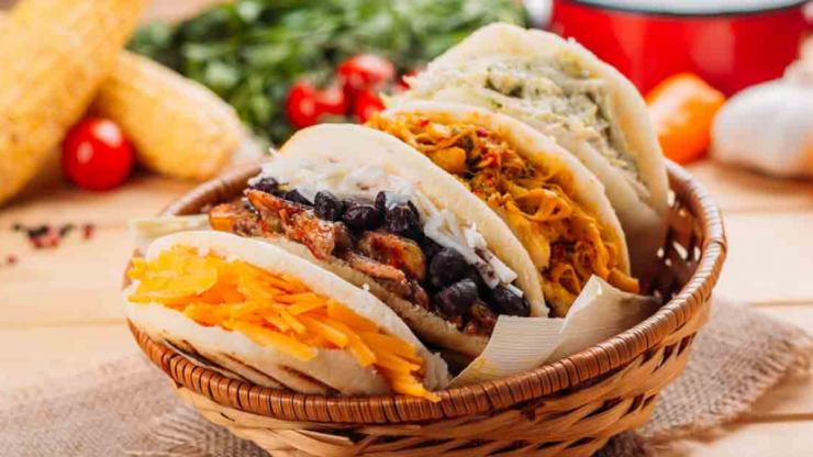 Celebrar El día mundial de la arepa