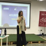 Cuatro emprendimientos