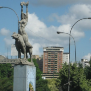 Alejandro Colina, escultor de mitos y leyendas