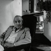 El misticismo y erotismo en las letras de Juan Sánchez Peláez