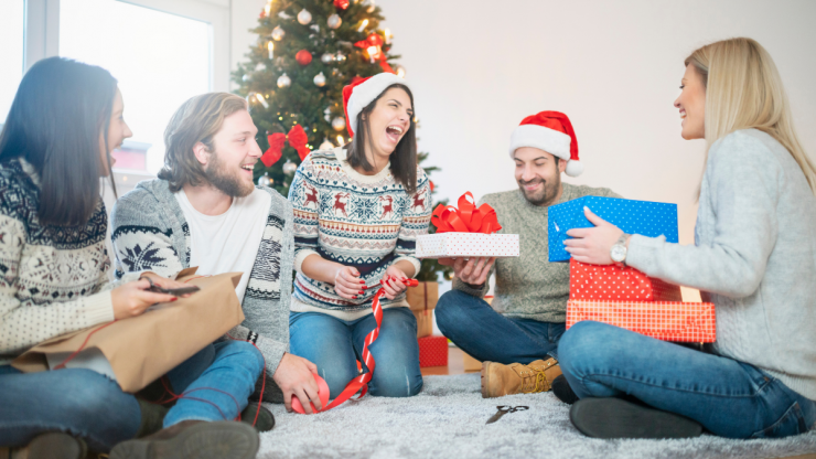 El juego del amigo secreto o amigo invisible