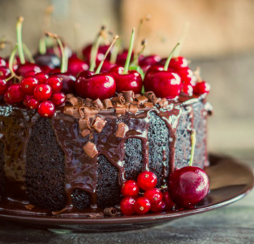 De la gastronomía decembrina, la torta negra