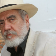 Alejandro Oliveros, el poeta traductor de poetas