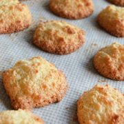 Cocadas o pastelitos de coco