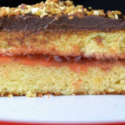 Torta borracha, la fiesta del bizcocho alicorado