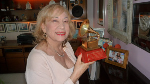 María Teresa Chacín, intérprete de la canción “En este país”