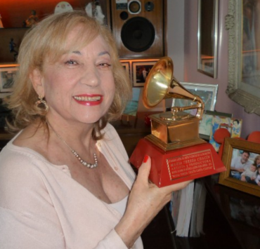 María Teresa Chacín, intérprete de la canción “En este país”