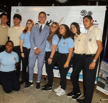 4 jóvenes realizadores