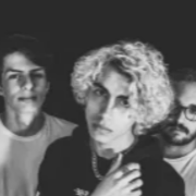 Fugados presenta: Show íntimo desde Cusica Studios