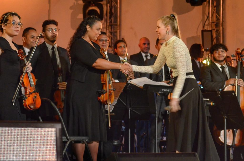 [LAS] 100 PROTAGONISTAS